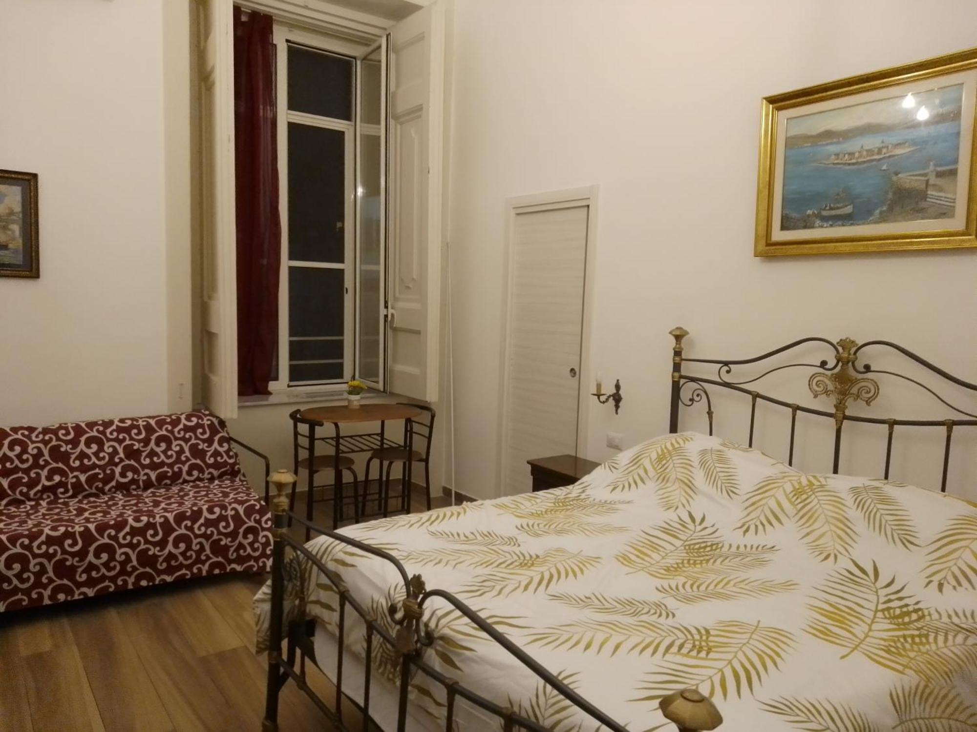 B&B Palazzo Sersale Napoli Ngoại thất bức ảnh