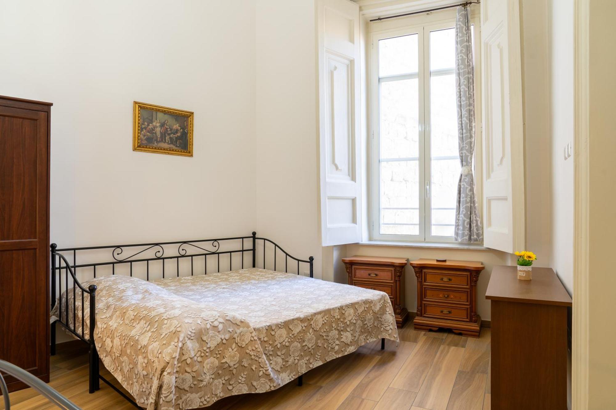 B&B Palazzo Sersale Napoli Ngoại thất bức ảnh