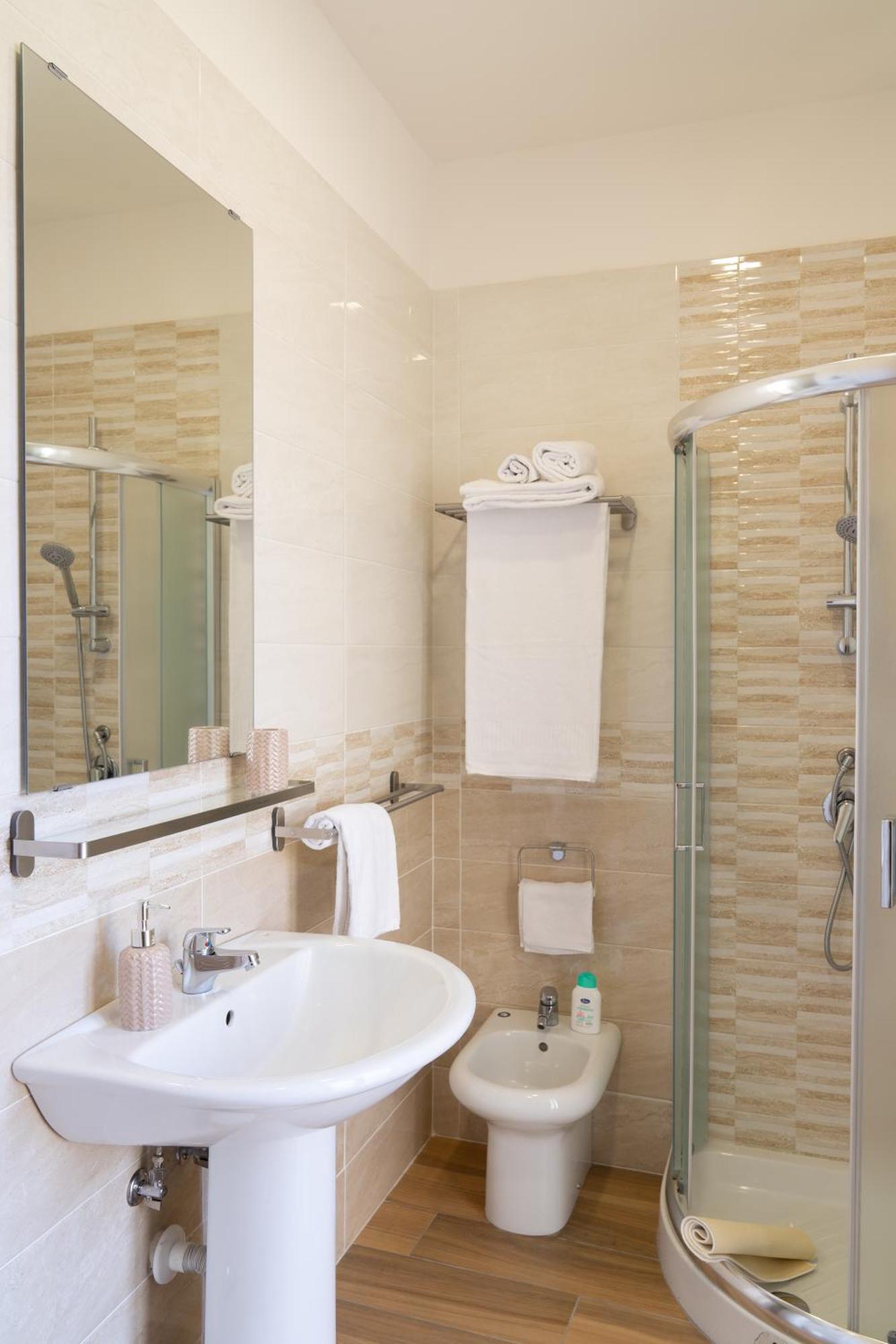 B&B Palazzo Sersale Napoli Ngoại thất bức ảnh