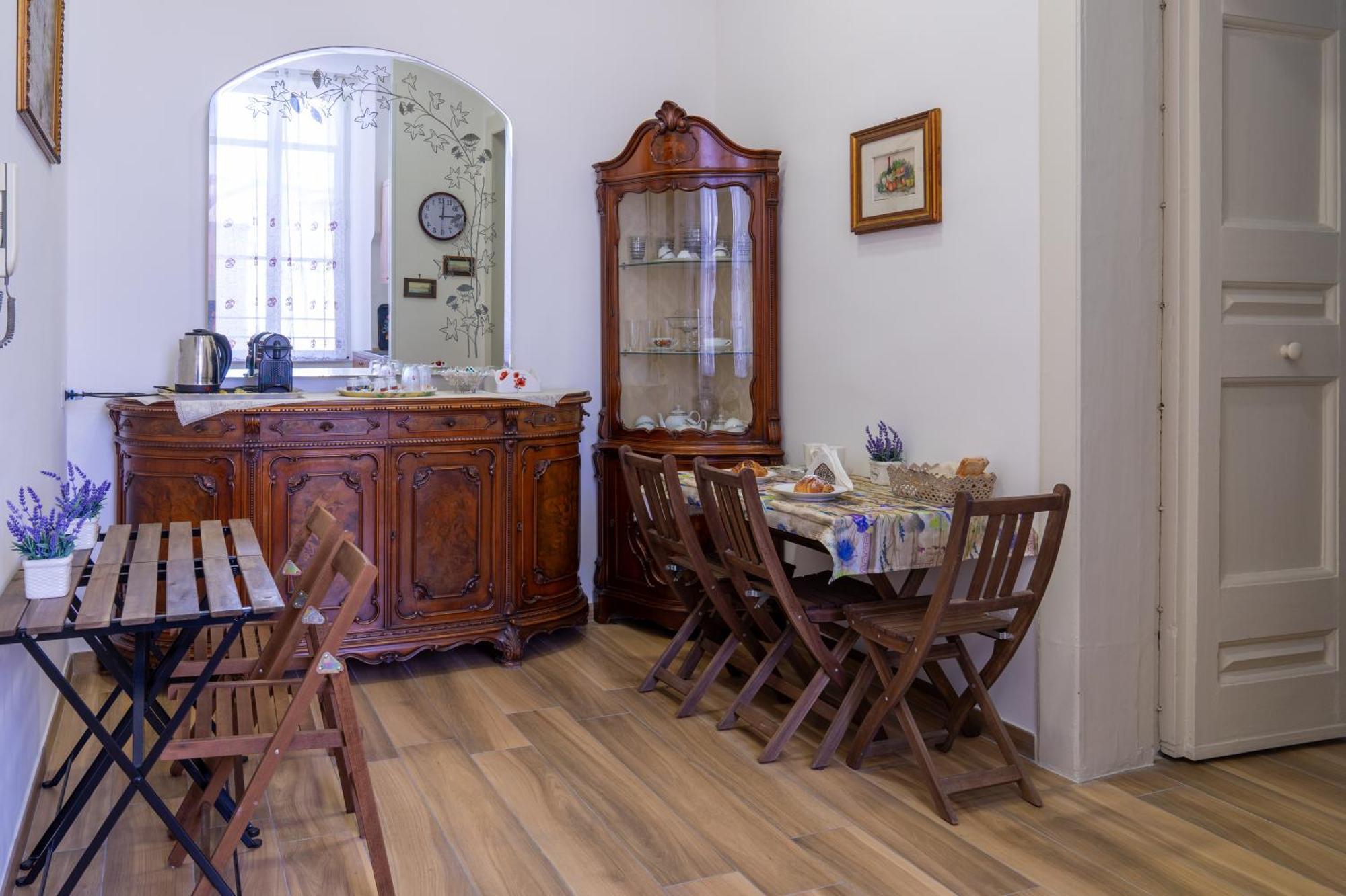 B&B Palazzo Sersale Napoli Ngoại thất bức ảnh